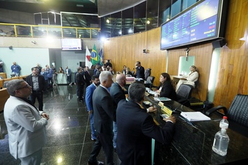 Primeira sessão de 2025 aprova cinco projetos do Prefeito Paulo Sérgio
