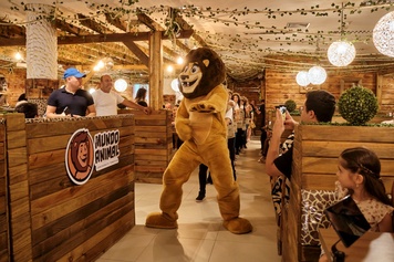 Mundo Animal chega ao Uberlândia Shopping com experiência gastronômica inédita