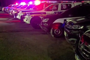 Mulher é presa por difamar a polícia em rede social aqui em Uberlândia MG
